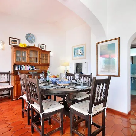 Tres Irmaos By Villa